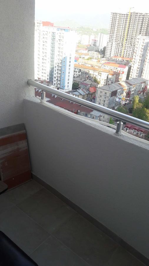 Appartamento Batumi Esterno foto